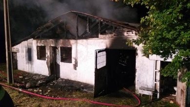 Photo of 3 bomberos lesionados: Incendio afectó a una bodega del municipio de Toltén